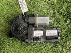 Моторчик стеклоочистителя Renault Megane