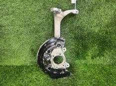 Кулак поворотный Audi A4