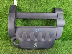 Крышка двигателя декоративная Peugeot 307