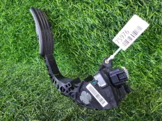 Педаль газа Renault Megane