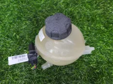 Бачок расширительный Citroen C4 Picasso