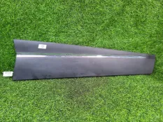 Молдинг двери Renault Captur