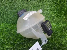 Бачок расширительный Peugeot 308