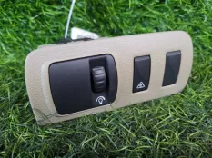 Кнопки дополнительных функций Renault Megane