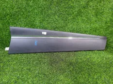 Молдинг двери Renault Captur