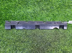 Кронштейн накладки порога BMW 3-Series