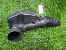 Резонатор воздушного фильтра Peugeot 207