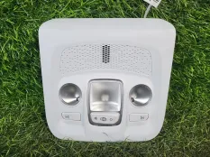 Плафон подсветки салона Peugeot 2008