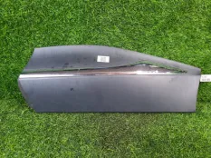 Молдинг двери Renault Captur