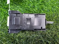 Блок управления центральным замком Peugeot 308