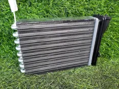 Радиатор печки Peugeot 2008