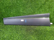 Молдинг двери Renault Captur