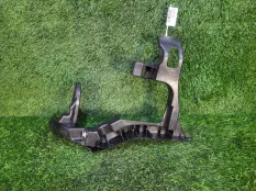 Кронштейн крепления бампера Peugeot 308