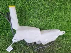 Бачок омывателя Opel Astra