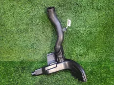 Резонатор воздушного фильтра Citroen C5