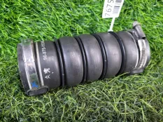 Патрубок интеркулера Peugeot 308