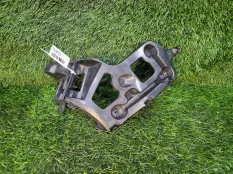 Кронштейн крепления бампера Renault Captur