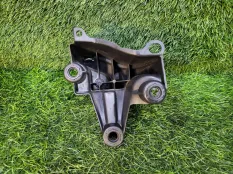 Кронштейн крепления бампера Peugeot 3008