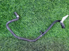 Патрубок системы охлаждения Opel Astra