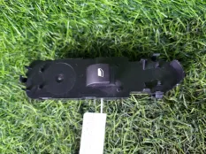 Кнопка стеклоподъемника Citroen C5