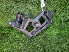 Кронштейн крепления бампера Renault Captur