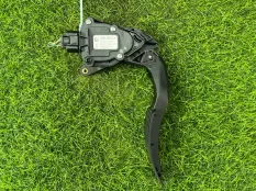 Педаль газа Renault Lutecia