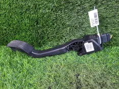 Педаль газа Peugeot 3008