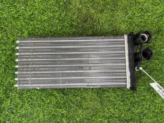 Радиатор печки Peugeot 3008