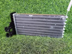 Радиатор печки Peugeot 3008