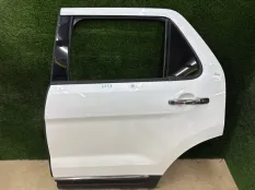 Дверь в сборе Ford Explorer