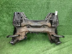 Подрамник Peugeot 207