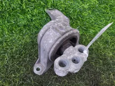 Подушка ДВС Ford Focus 3