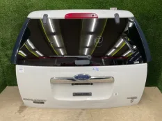 Крышка багажника Ford Explorer