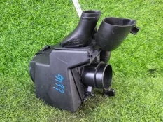 Корпус воздушного фильтра Ford Focus 3