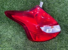 Фонарь задний Ford Focus 3