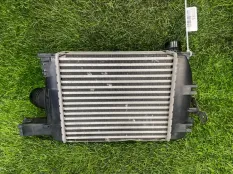 Интеркулер Renault Captur