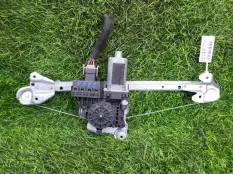 Стеклоподъёмник Opel Astra