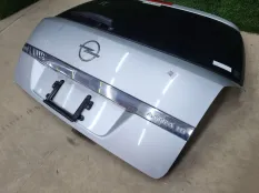 Крышка багажника Opel Astra