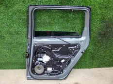 Дверь в сборе Volkswagen Passat Variant