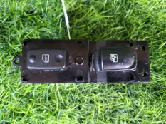 Кнопка стеклоподъемника Hyundai Sonata