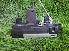 Замок двери Opel Corsa