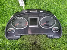 Панель приборов Audi A4