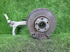 Кулак поворотный Audi A4