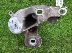 Кронштейн двигателя Audi A6