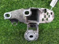 Подушка ДВС Audi A4