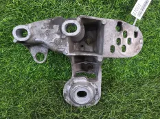 Подушка ДВС Audi A4