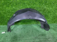 Подкрылок Renault Kangoo