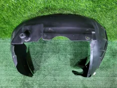 Подкрылок Audi A4
