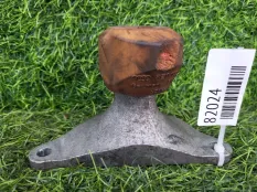 Кронштейн двигателя Audi A6