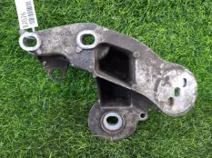 Опора двигателя Audi A4